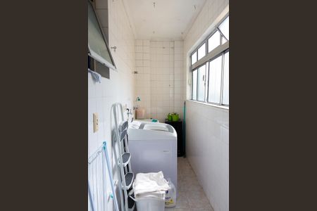 Apartamento à venda com 70m², 3 quartos e 1 vagaÁrea de Serviço