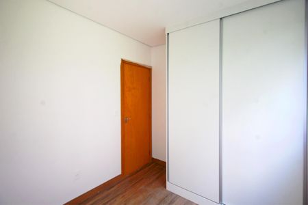 Apartamento à venda com 62m², 2 quartos e 2 vagasQuarto 