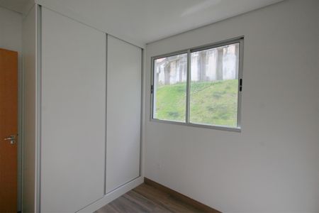 Apartamento à venda com 62m², 2 quartos e 2 vagasQuarto 