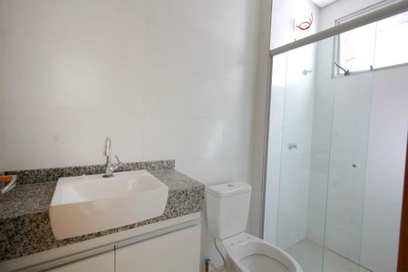 Apartamento à venda com 62m², 2 quartos e 2 vagasBanheiro