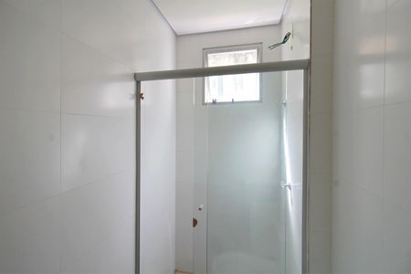 Apartamento à venda com 62m², 2 quartos e 2 vagasBanheiro da Suíte