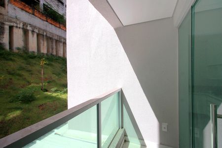 Apartamento à venda com 62m², 2 quartos e 2 vagasVaranda da Sala