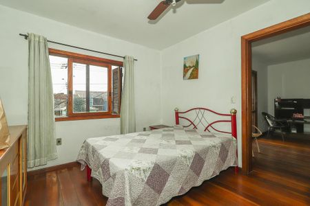 Casa à venda com 200m², 4 quartos e 2 vagasQuarto Suíte