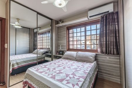 Apartamento à venda com 159m², 4 quartos e 3 vagas Apartamento à venda com 159m², 4 quartos e 3 vagasSuíte 2