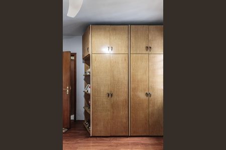 Apartamento à venda com 159m², 4 quartos e 3 vagas Apartamento à venda com 159m², 4 quartos e 3 vagasSuíte 1