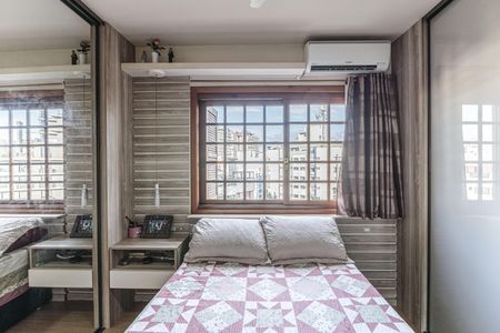 Apartamento à venda com 159m², 4 quartos e 3 vagas Apartamento à venda com 159m², 4 quartos e 3 vagasSuíte 2