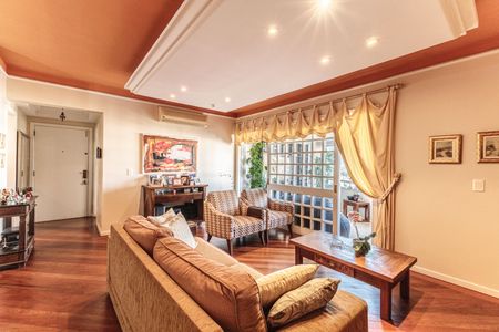 Apartamento à venda com 159m², 4 quartos e 3 vagas Apartamento à venda com 159m², 4 quartos e 3 vagasSala