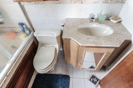 Apartamento à venda com 159m², 4 quartos e 3 vagas Apartamento à venda com 159m², 4 quartos e 3 vagasBanheiro da Suíte 2