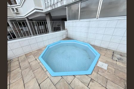 Apartamento à venda com 159m², 4 quartos e 3 vagasÁrea comum - Piscina