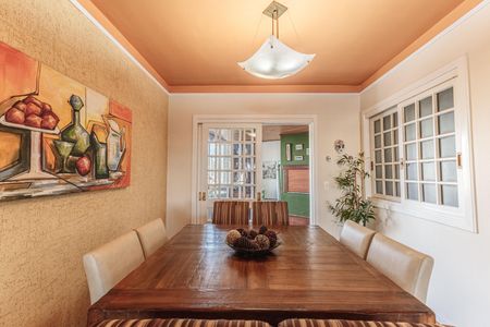 Apartamento à venda com 159m², 4 quartos e 3 vagas Apartamento à venda com 159m², 4 quartos e 3 vagasSala de Jantar