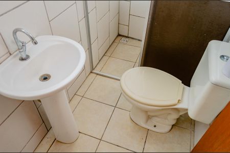 Casa para alugar com 90m², 4 quartos e 1 vagaBanheiro