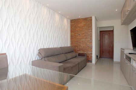 Apartamento à venda com 56m², 1 quarto e sem vagaSala