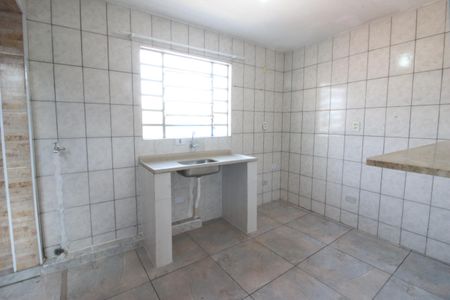 Casa para alugar com 70m², 2 quartos e 1 vagaCozinha