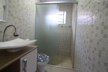 Casa para alugar com 70m², 2 quartos e 1 vagaBanheiro