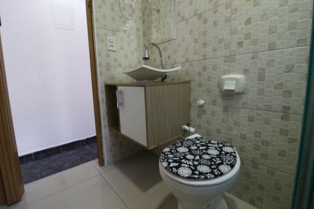 Casa para alugar com 70m², 2 quartos e 1 vagaBanheiro