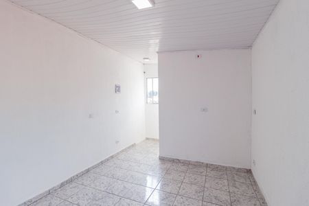 Casa para alugar com 45m², 1 quarto e sem vaga Casa para alugar com 45m², 1 quarto e sem vagaSala/Quarto