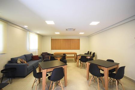 Apartamento à venda com 60m², 2 quartos e 2 vagasÁrea comum - Salão de festas
