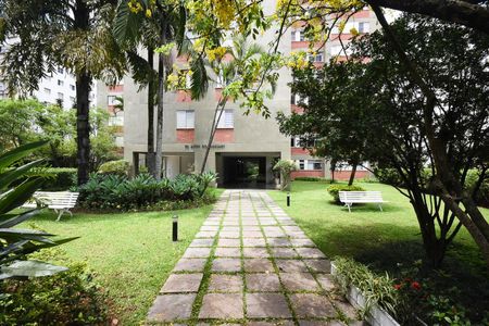 Apartamento à venda com 60m², 2 quartos e 2 vagasEntrada