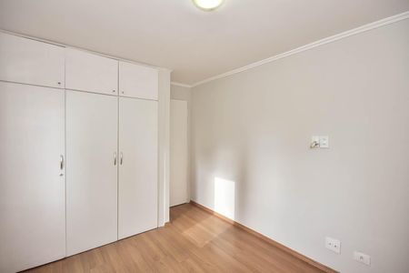 Apartamento à venda com 60m², 2 quartos e 2 vagasQuarto 2