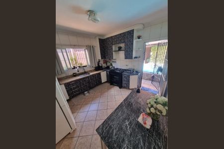 Casa à venda com 250m², 2 quartos e 4 vagasFoto 12