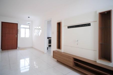 Casa à venda com 58m², 2 quartos e 1 vagaSala