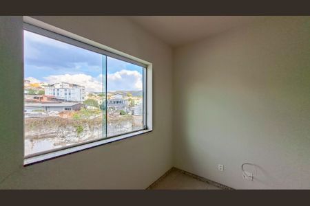 Casa à venda com 168m², 3 quartos e 2 vagasQuarto 2