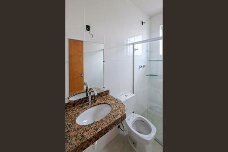 Casa à venda com 168m², 3 quartos e 2 vagasBanheiro Social