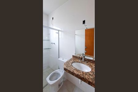 Casa à venda com 168m², 3 quartos e 2 vagasBanheiro da Suíte 