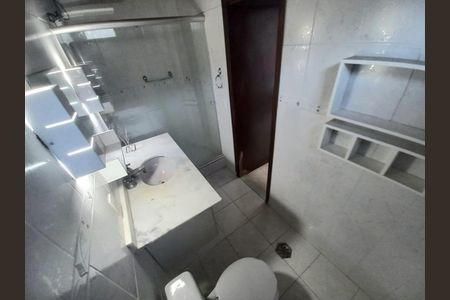 Casa de condomínio à venda com 400m², 6 quartos e 2 vagasFoto 01