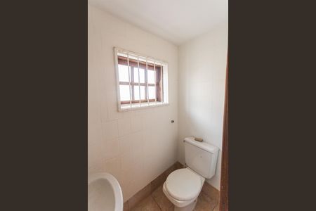 Casa à venda com 640m², 5 quartos e 4 vagasÁrea comum