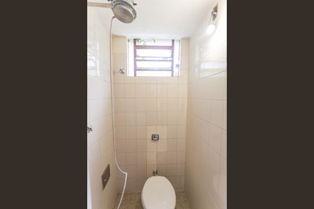 Casa à venda com 640m², 5 quartos e 4 vagasBanheiro de Serviço 