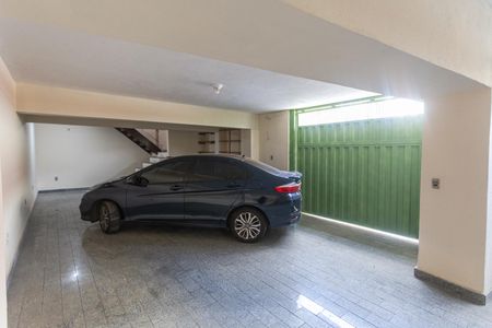 Casa à venda com 640m², 5 quartos e 4 vagasGaragem