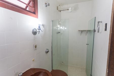 Casa à venda com 640m², 5 quartos e 4 vagasBanheiro da Suíte 1