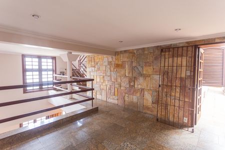 Casa à venda com 640m², 5 quartos e 4 vagasSala 3