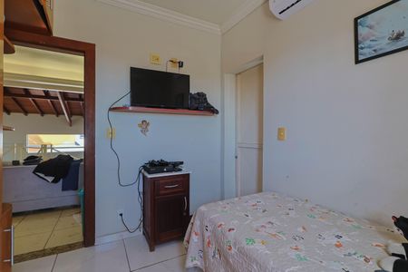 Casa à venda com 406m², 4 quartos e 3 vagasQuarto 2