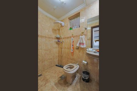 Casa à venda com 406m², 4 quartos e 3 vagasBanheiro 1