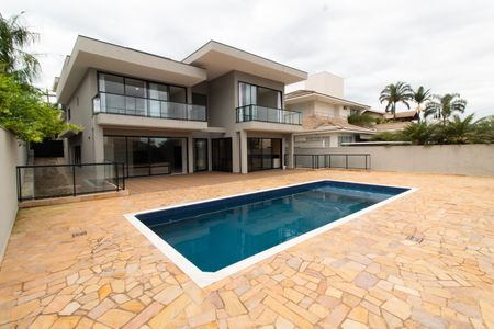 Casa de condomínio para alugar com 531m², 4 quartos e 4 vagas Casa de condomínio para alugar com 531m², 4 quartos e 4 vagasÁrea Externa