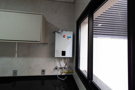 Casa de condomínio para alugar com 531m², 4 quartos e 4 vagas Casa de condomínio para alugar com 531m², 4 quartos e 4 vagasÁrea de Serviço