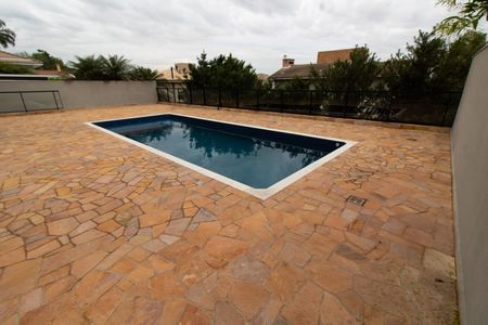 Casa de condomínio para alugar com 531m², 4 quartos e 4 vagas Casa de condomínio para alugar com 531m², 4 quartos e 4 vagasÁrea Externa