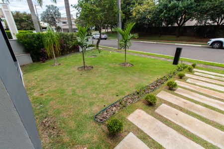 Casa de condomínio para alugar com 531m², 4 quartos e 4 vagas Casa de condomínio para alugar com 531m², 4 quartos e 4 vagasÁrea Externa