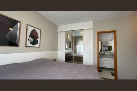 Apartamento à venda com 117m², 3 quartos e 2 vagasQuarto