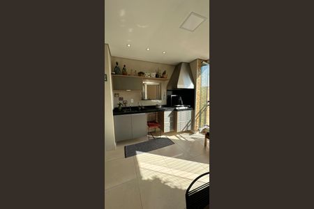 Apartamento à venda com 117m², 3 quartos e 2 vagasChurrasqueira