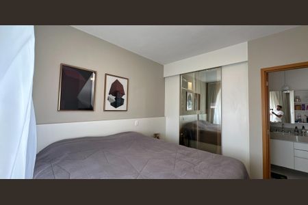 Apartamento à venda com 117m², 3 quartos e 2 vagasQuarto