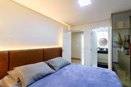 Casa à venda com 182m², 3 quartos e 3 vagasSuíte 2