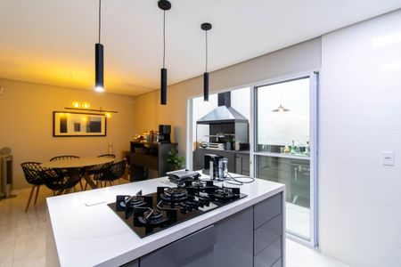 Casa à venda com 182m², 3 quartos e 3 vagasCozinha