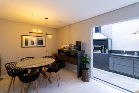 Casa à venda com 182m², 3 quartos e 3 vagasSala de Jantar