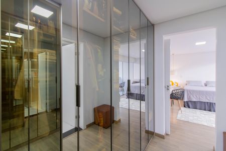 Casa à venda com 182m², 3 quartos e 3 vagasCloset Suíte 1