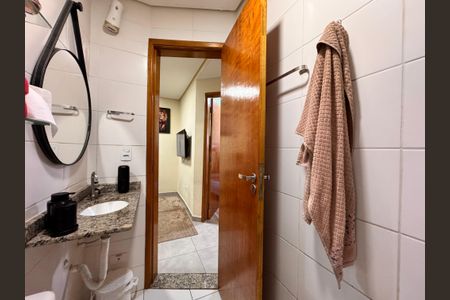 Apartamento à venda com 78m², 2 quartos e 1 vagaBanheiro