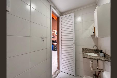 Apartamento à venda com 78m², 2 quartos e 1 vagaBanheiro de Serviço