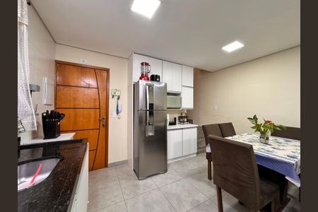 Apartamento à venda com 78m², 2 quartos e 1 vagaCozinha
